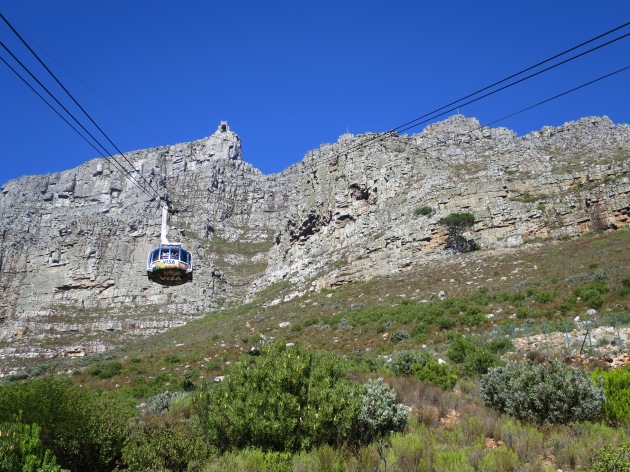 Best cable car in the world | Photo credit: Juxxtapose